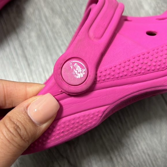 Crocs, kids slip on clogs/pink/size J1 - Picture 9 of 9
